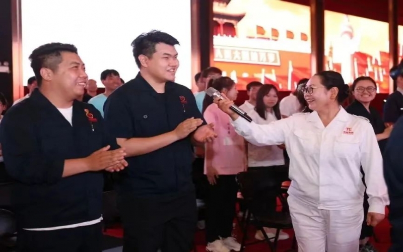 綻放青春光彩 開啟榮耀征程！榮程集團舉行2023屆榮耀青年文藝匯報晚會