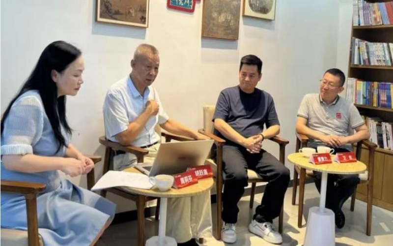 榮程新智研究院發(fā)起榮羲書院研討會，聚焦鄉(xiāng)村振興的工匠力量